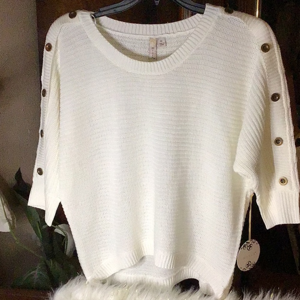 White/ cream Knit Sweater